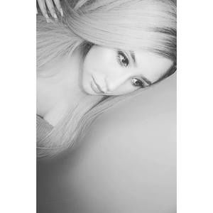 Meet your Posher, Yusely